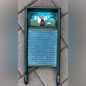 Vintage “Little Gem Washboard” Cleveland Ohio USA. Hand painted decor. Country